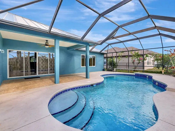 5781 NW Eskimo Circle, Port St Lucie, FL 34986