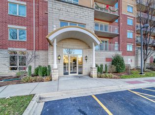 8300 Concord Dr UNIT 205, Morton Grove, IL 60053
