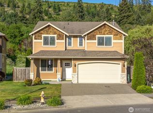 5913 164th Avenue Ct E, Sumner, WA 98390
