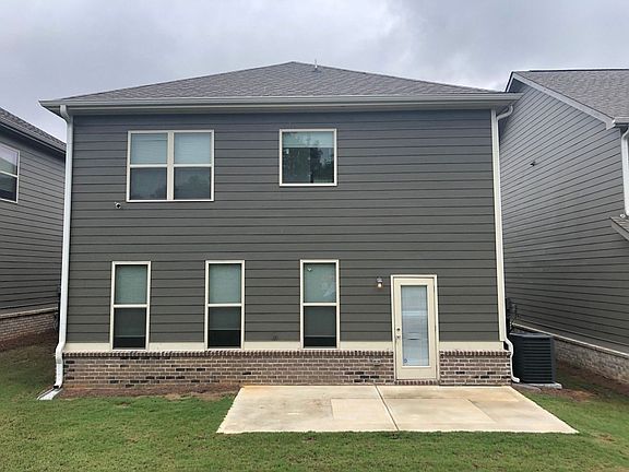 2nd image of 112 Daisy Cir