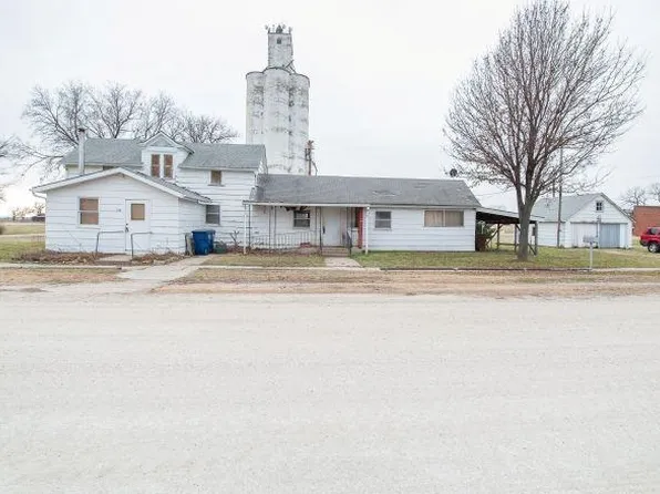 111 S Prospect Ave, Lehigh, KS 67073