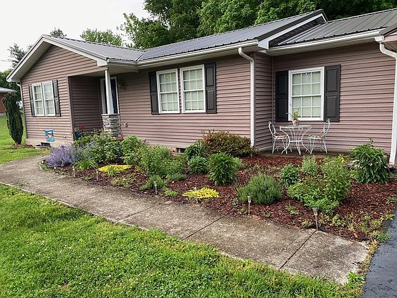 2nd image of 111 Doran Dr