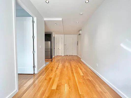 Rented by Doorway NYC, LLC | media 11