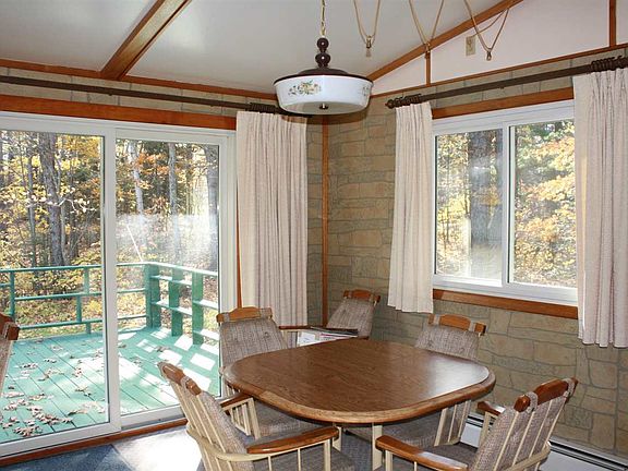 5th image of 15 Horseshoe Lake Cir
