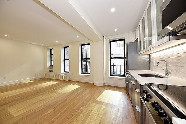1st image of 245 E 55th St #3R
