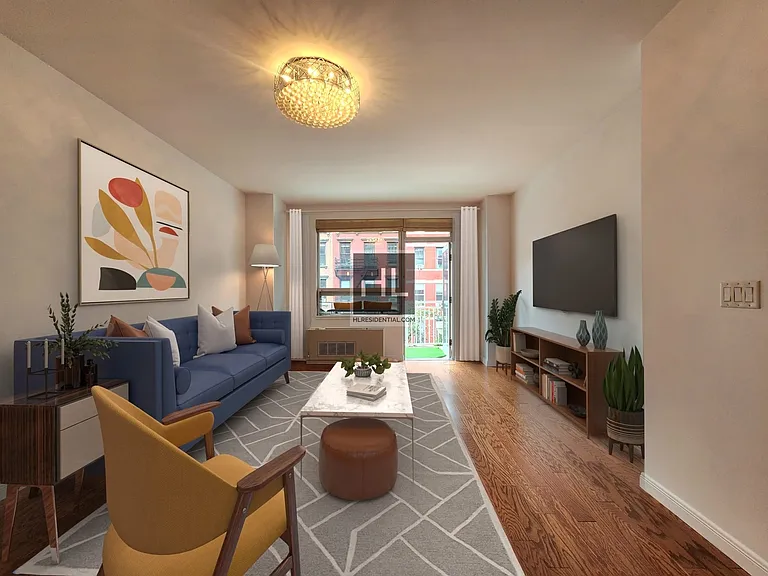 517 W 46th St #401 — Photo 2