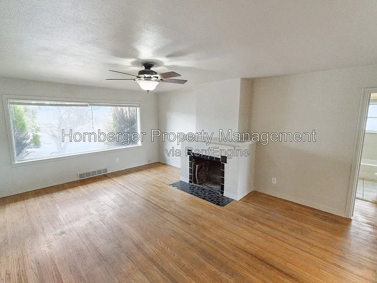 11 E Rich Ave #1 — Photo 10