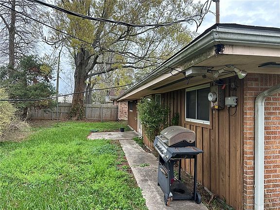 5th image of 3427 Plymouth Pl