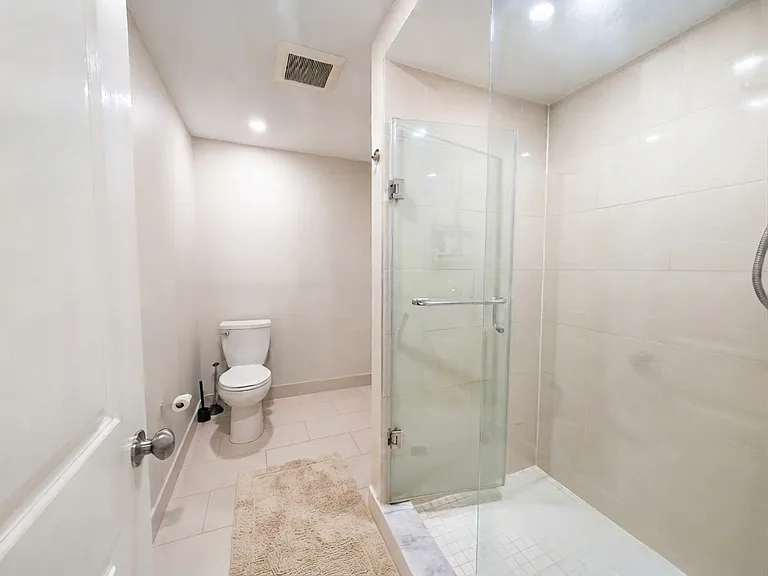 117 Chaplin Cres #GARDEN — Photo 10
