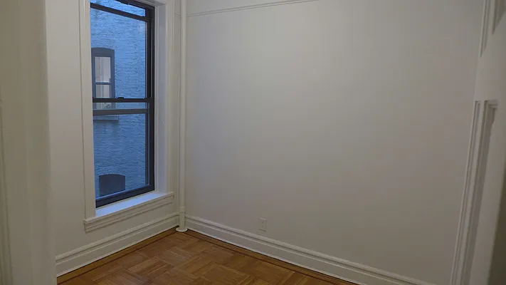 Rented by Garfield Realty  | media 2