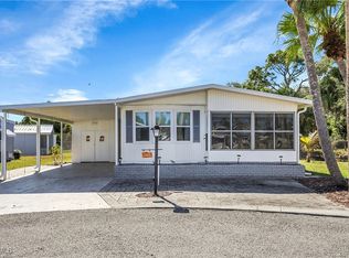 366 Middlecoff Ct, North Fort Myers, FL 33903