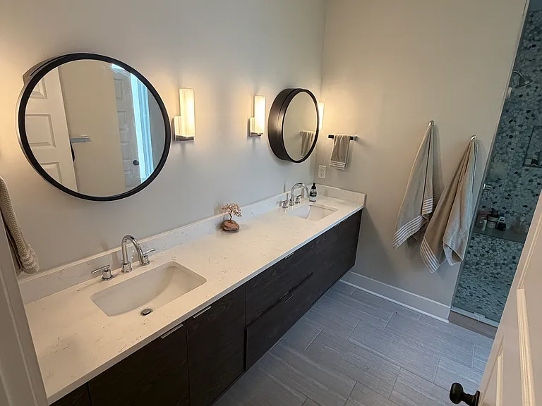 1005 Westbrook Dr #B — Photo 11
