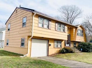 20 Morton Ln, New Haven, CT 06515