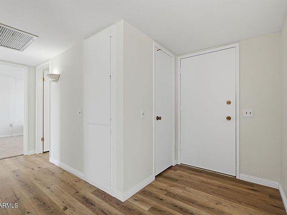 4th image of 18401 N 108TH Drive