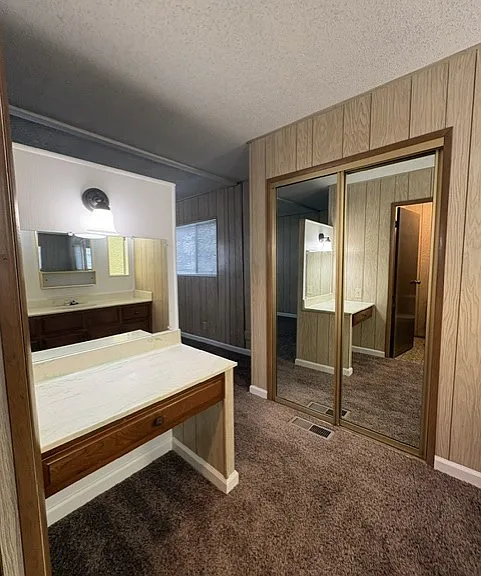 3931 Coffee Rd #38 — Photo 13