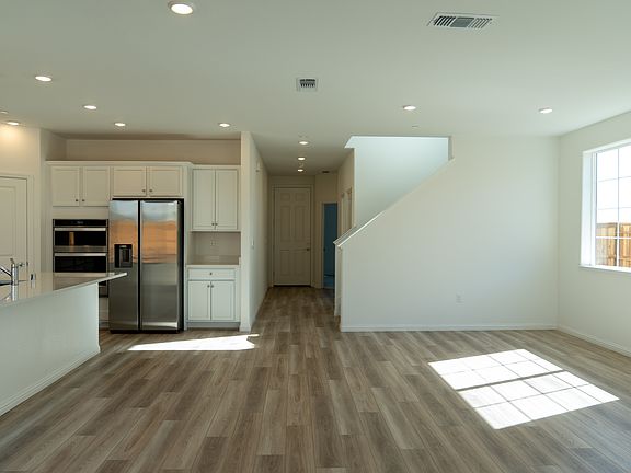 5th image of 1451 Finestra Dr