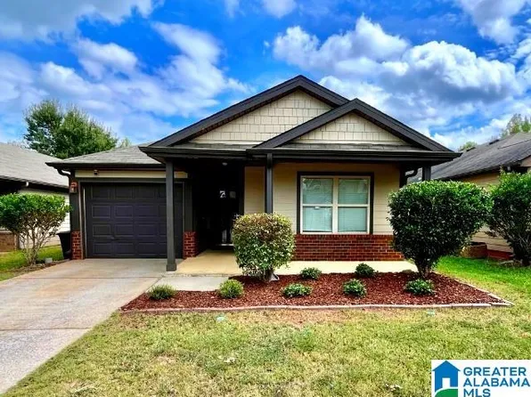 316 Union Station Way, Calera, AL 35040