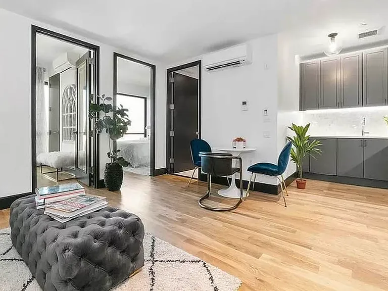 1134 Fulton St #4W — Photo 2