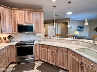 79 E Calle Del Capullo, Green Valley, AZ 85614