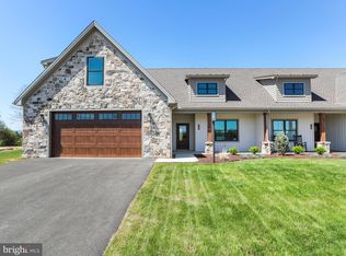 149 Matthew Dr, Chambersburg, PA 17201