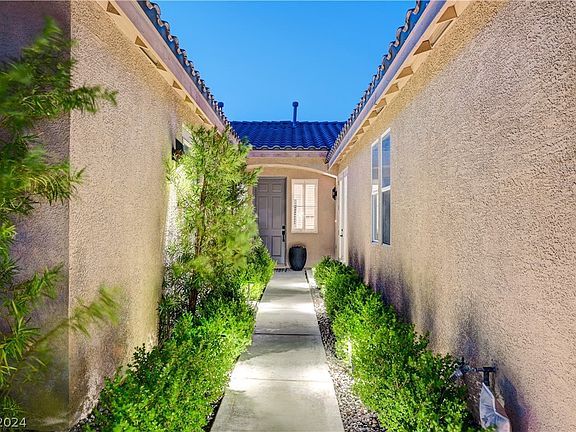2nd image of 10824 Bramante Dr