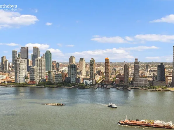 330 E 38th St APT 40E, New York, NY 10016