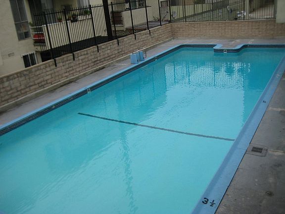 5th image of 333 S St Andrews Pl APT 313