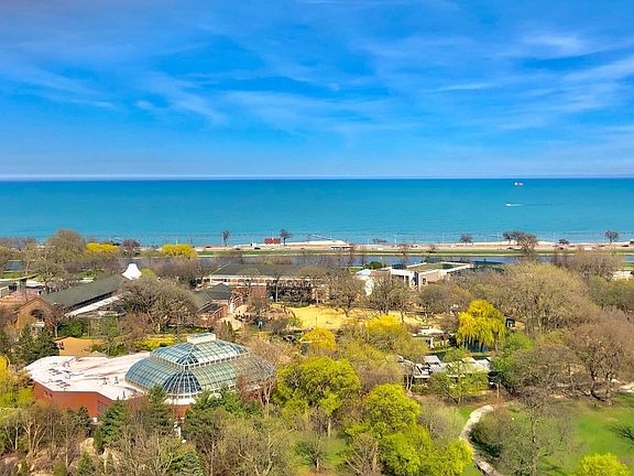 5th image of 2000 N Lincoln Park W #902