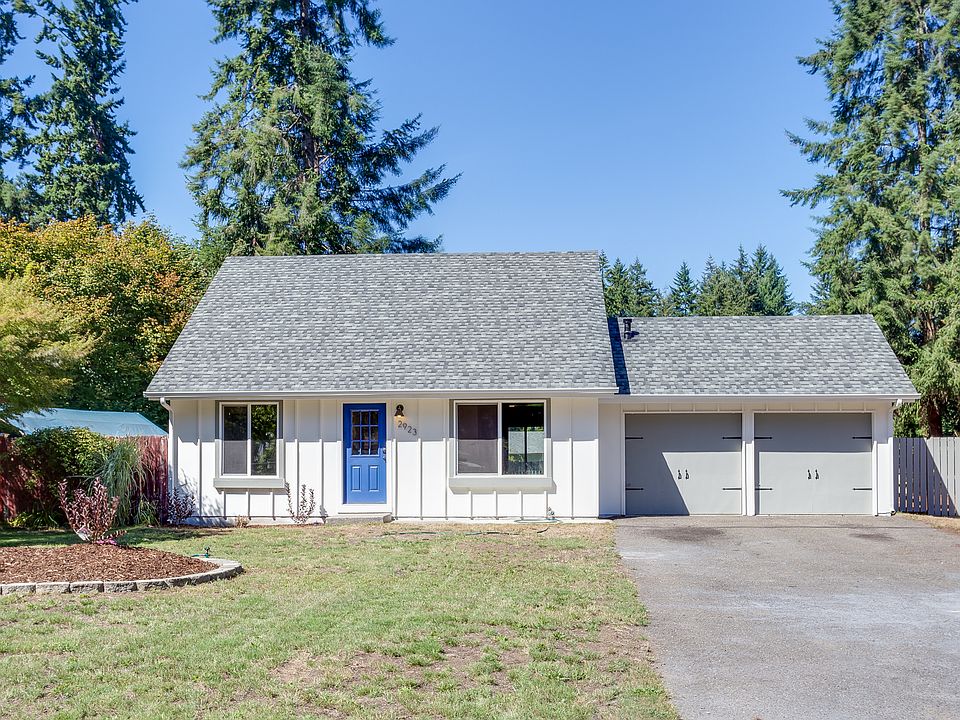 1st image of 2923 SE Elwood Ct