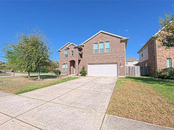 3rd image of 9707 Shimmering Lakes Dr