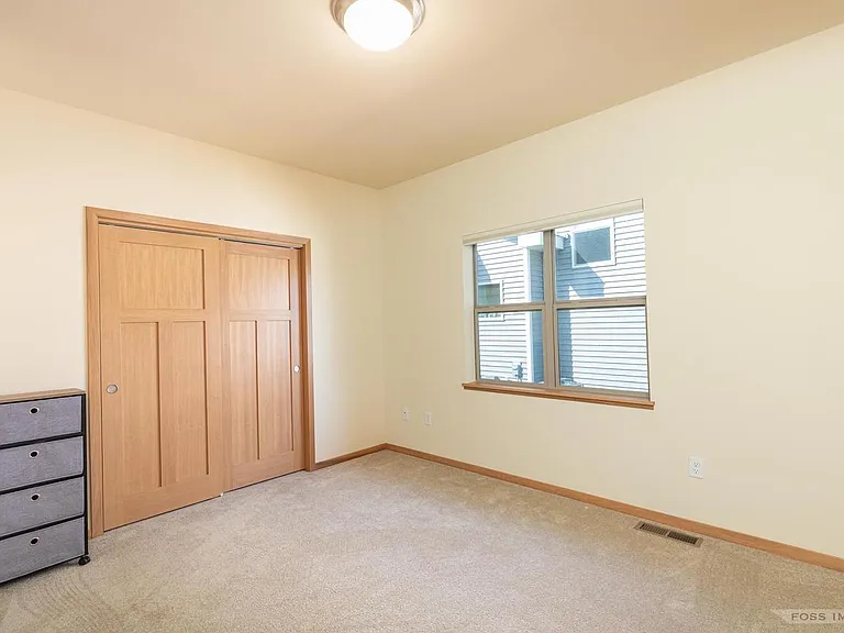 4208 Thrasher St — Photo 9