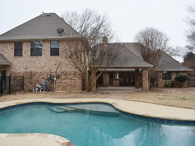 850 Ginger Ct — Photo 16