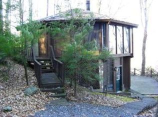 1202 Hickory, Boone, NC 28607