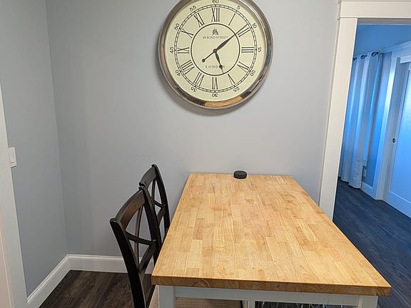 2nd image of 1232 Cortland Ave #1232