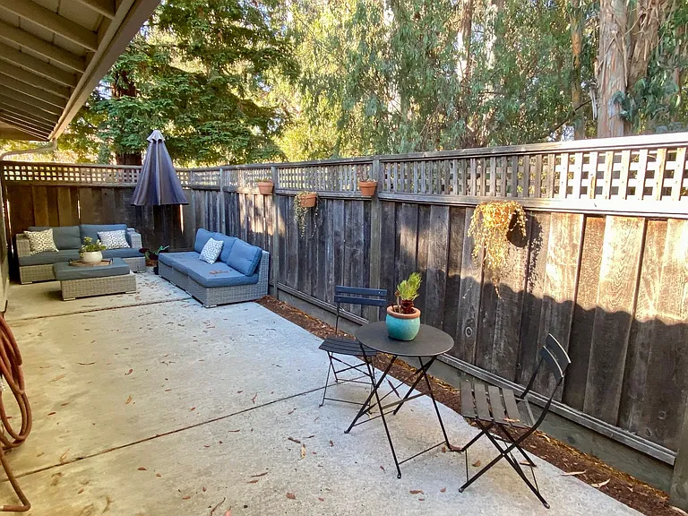 124 Torrey Pine Ter — Photo 4
