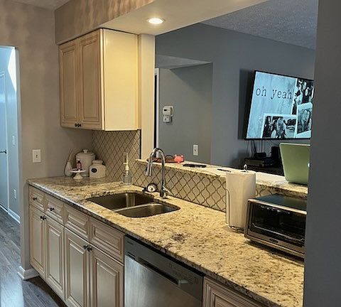 3rd image of 7676 Creekwood Ln #E18