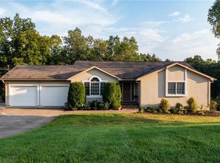 139 Ashmore Cir, Davisville, WV 26142