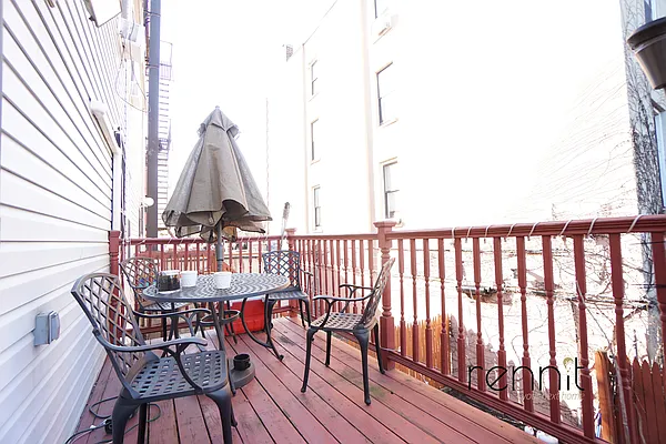 Rented by Rennit Inc. | media 5