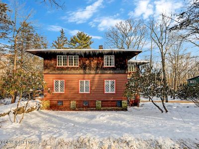108 Sweet Fern Ln, Buck Hill Falls, PA, 18323