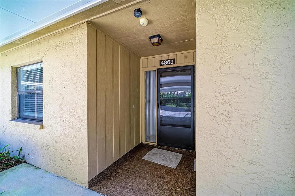 2 bed, 2.0 bath, 1197 sqft, $1,850 — Photo 2