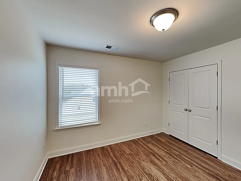 7076 Creeksong Dr — Photo 17