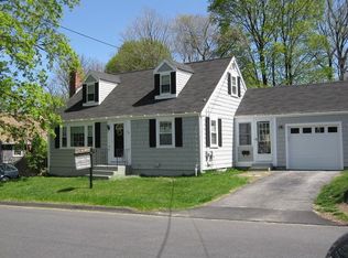 52 Mason St, Hudson, MA 01749