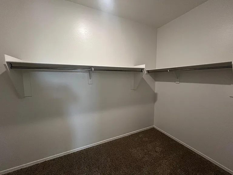 15645 W Desert Hollow Dr — Photo 13