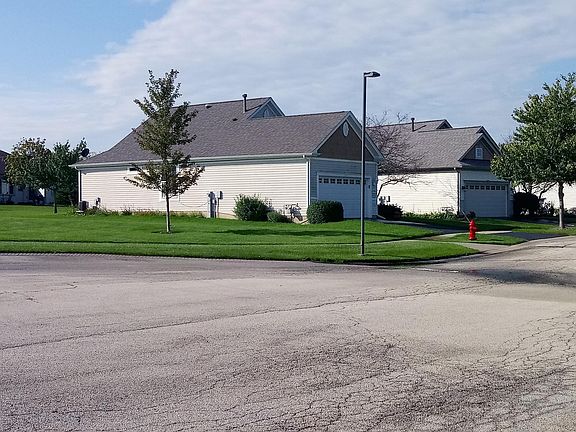 3rd image of 12779 W Highland Ln