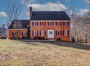 144 Oakcroft Dr, Madison Heights, VA 24572