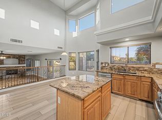 8013 W Crown King Rd, Phoenix, AZ 85043
