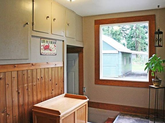 Mud Room