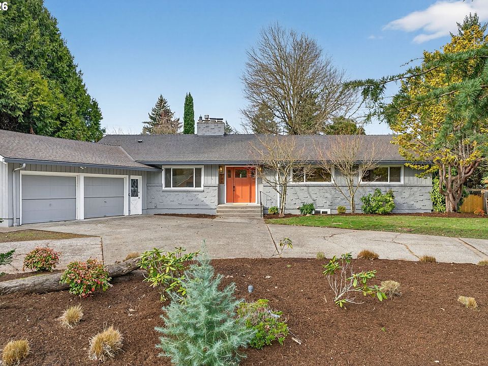 1st image of 708 Manzanita Way