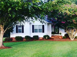 126 Mount Zion Dr, Statesville, NC 28625