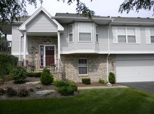 13917 Hunt Club Ln, Plainfield, IL 60544